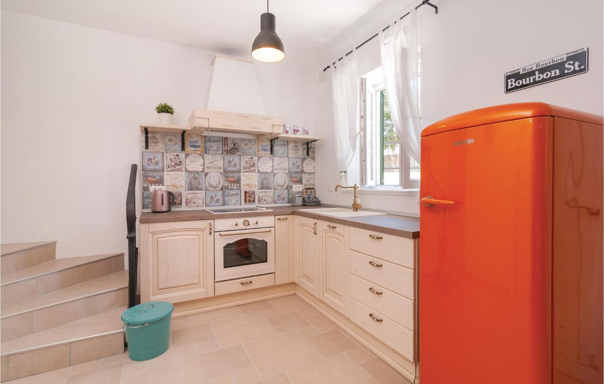 Stunning Home In Primosten With Kitchen 外观 照片