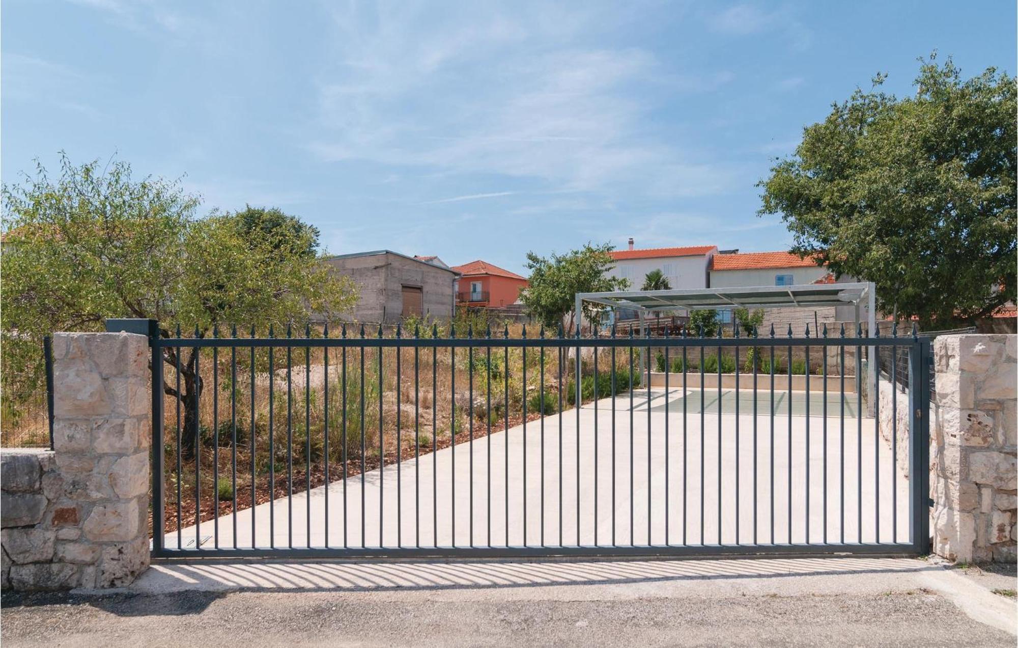 Stunning Home In Primosten With Kitchen 外观 照片
